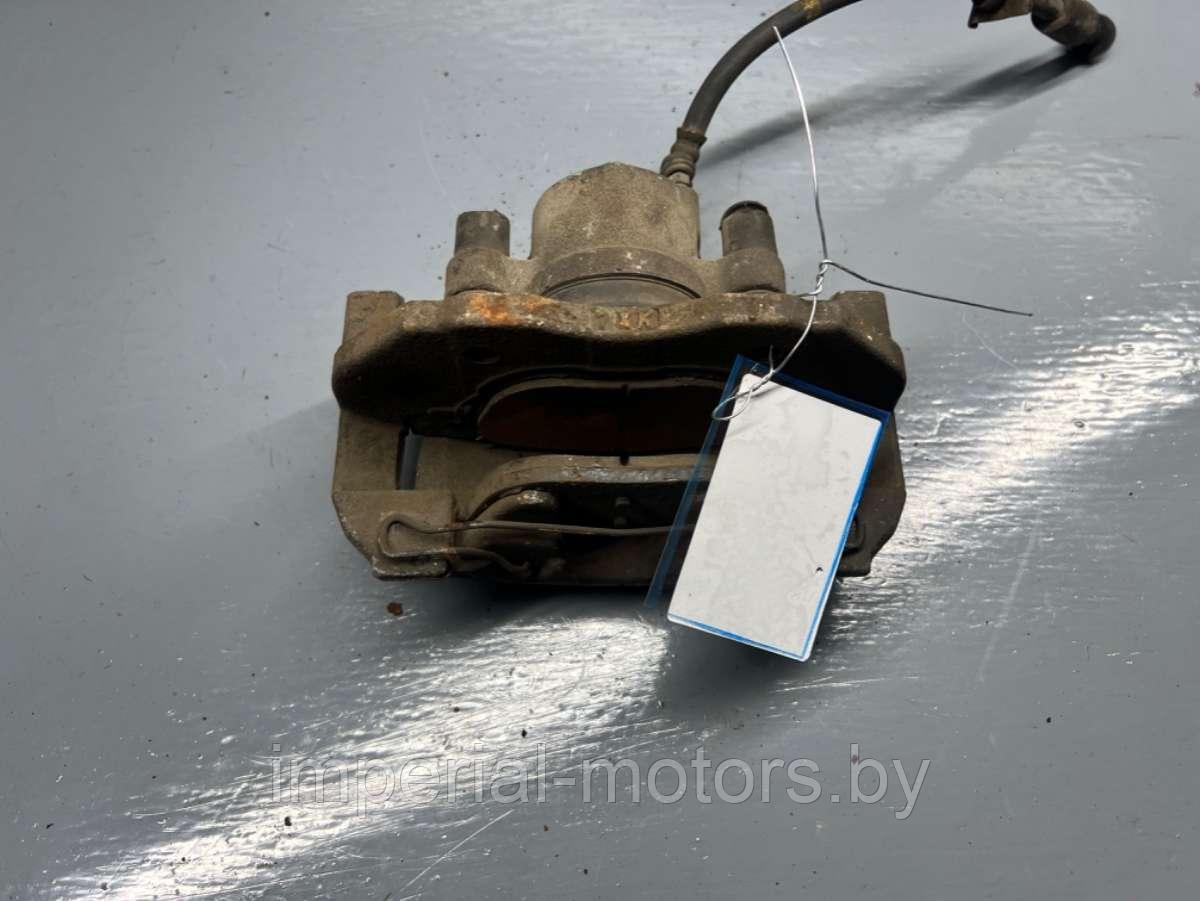 Суппорт тормозной передний правый Mazda 3 BK - фото 5 - id-p225068064