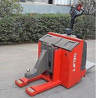 Электрический тягач OXLIFT TG40 (с платформой для оператора)