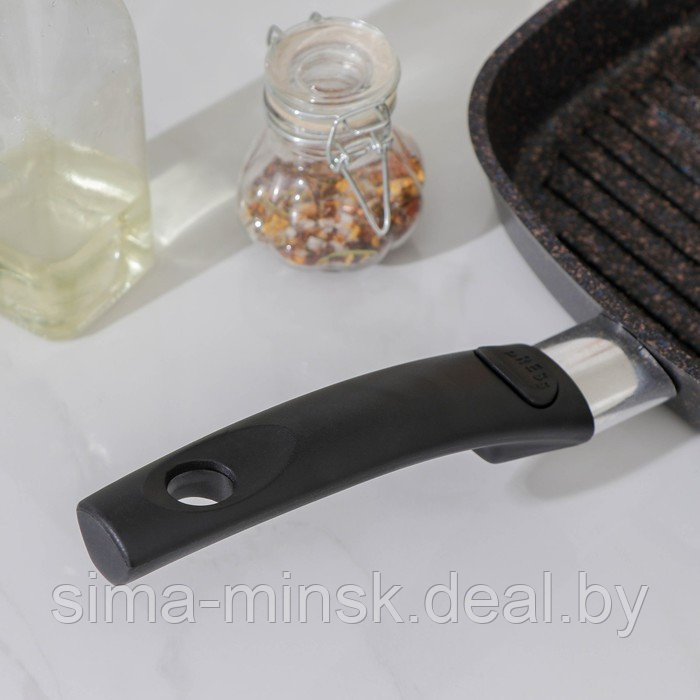 Сковорода-гриль Granit ultra, 26×26 см, съёмная ручка, стеклянная крышка, антипригарное покрытие, цвет чёрный - фото 4 - id-p225126278