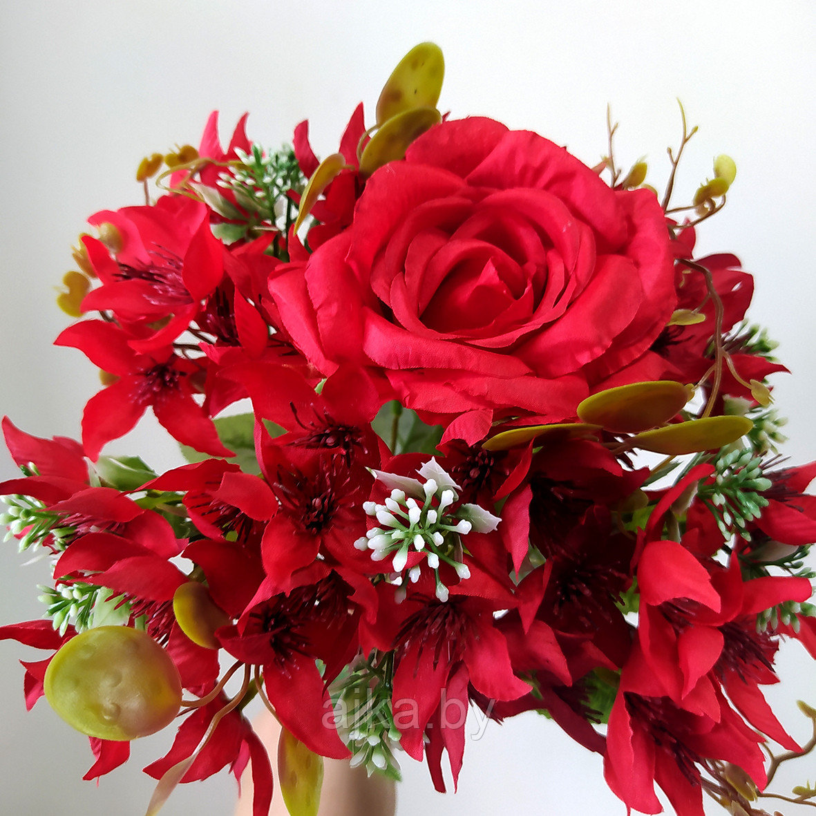 Букет декоративный с розой 7 голов 40 см, красный - фото 3 - id-p225171356