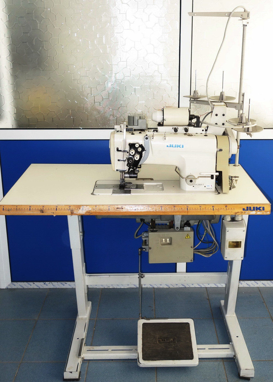 2-х игольная швейная машина челночного стежка с автоматическими функциями и пуллером JUKI LH3168-7 Япония БУ - фото 1 - id-p225184716