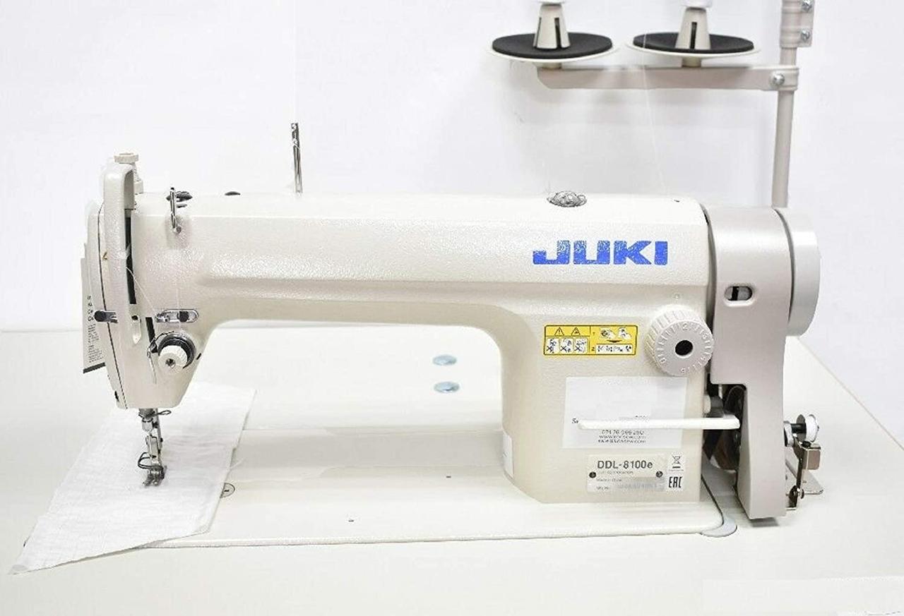 JUKI DDL-8100e одноигольная промышленная прямострочная швейная машина для легких и средних материалов - фото 1 - id-p225184737
