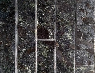Угловой фасад для банной печи в каменной облицовке Ферингер Пироксенит наборный - фото 1 - id-p225190266