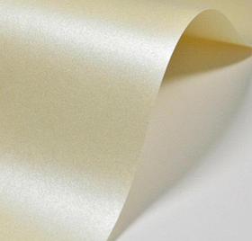 Бумага дизайнерская Majestic Candelight Cream (Волшебная свеча) 290 г/м2, SRA3 (320х450 мм)