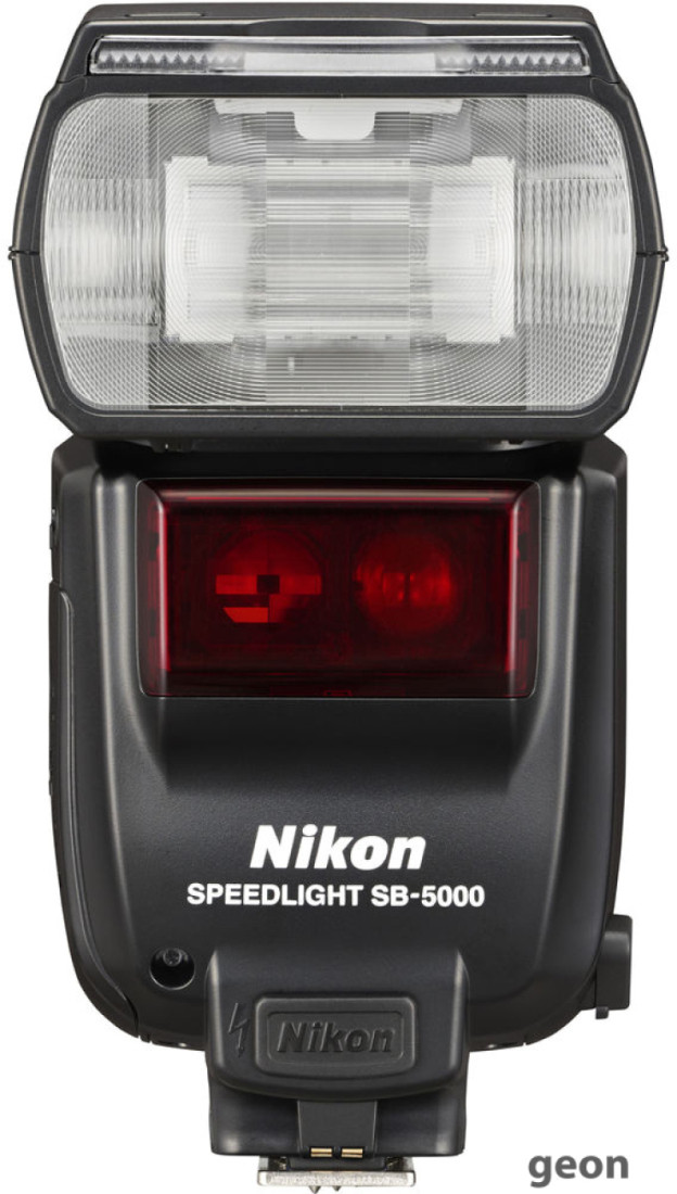 Вспышка Nikon SB-5000