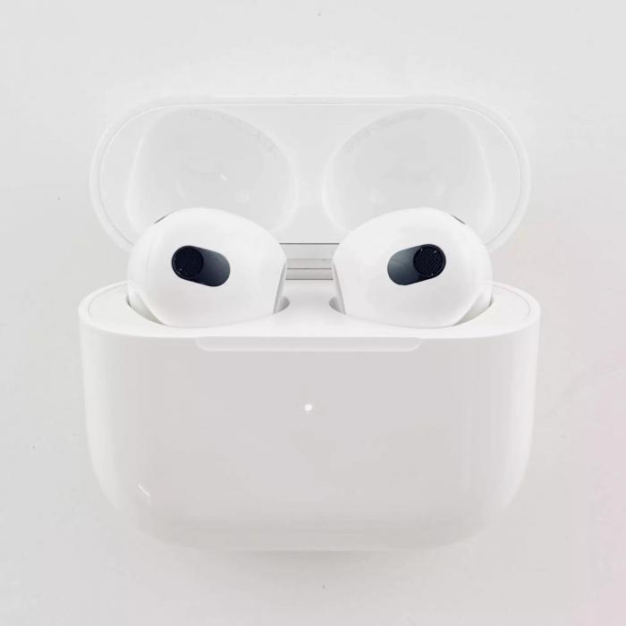 Apple AirPods (3rd generation) with Wireless Charging Case, Model A2565 A2564 A2566 (Восстановленный) - фото 5 - id-p225048052