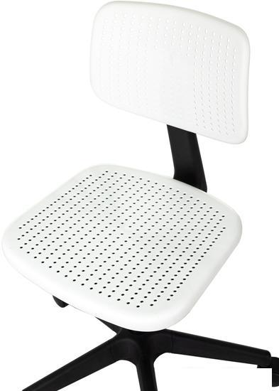 Компьютерное кресло Бюрократ CH 200 (белый) - фото 5 - id-p225071932