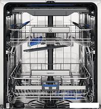 Встраиваемая посудомоечная машина Electrolux EEC87315L, фото 3