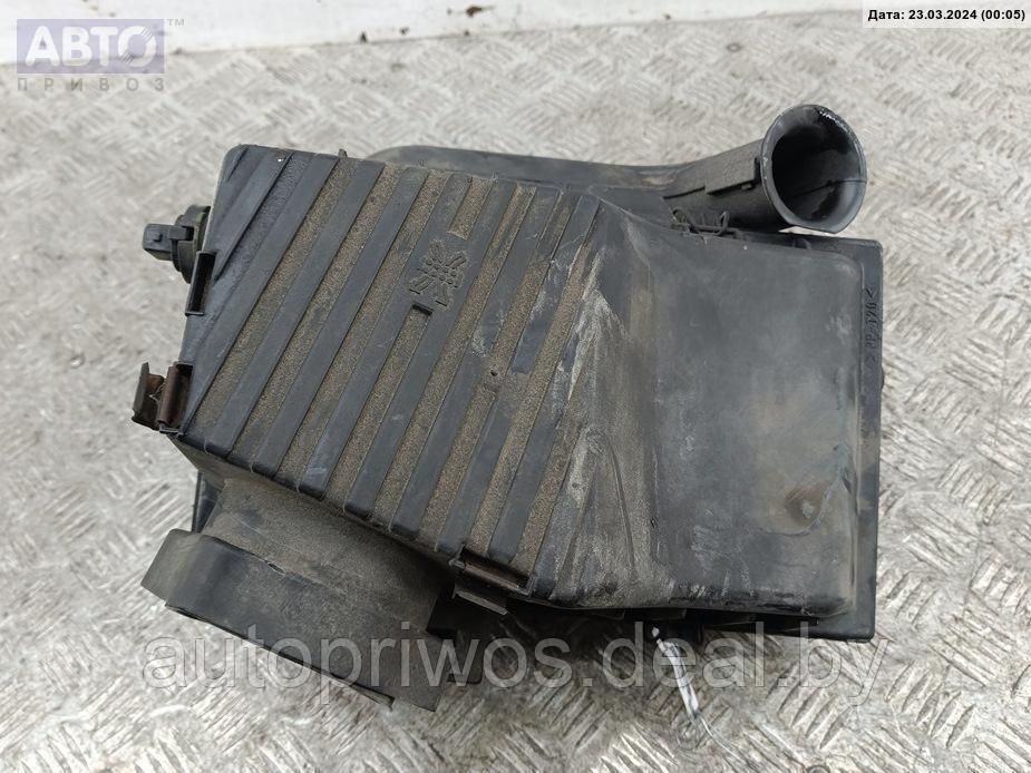 Корпус воздушного фильтра Volkswagen Passat B4 - фото 2 - id-p225285902