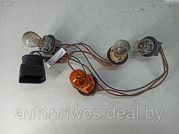 Патрон лампы фонаря Audi A4 B6 (2001-2004)