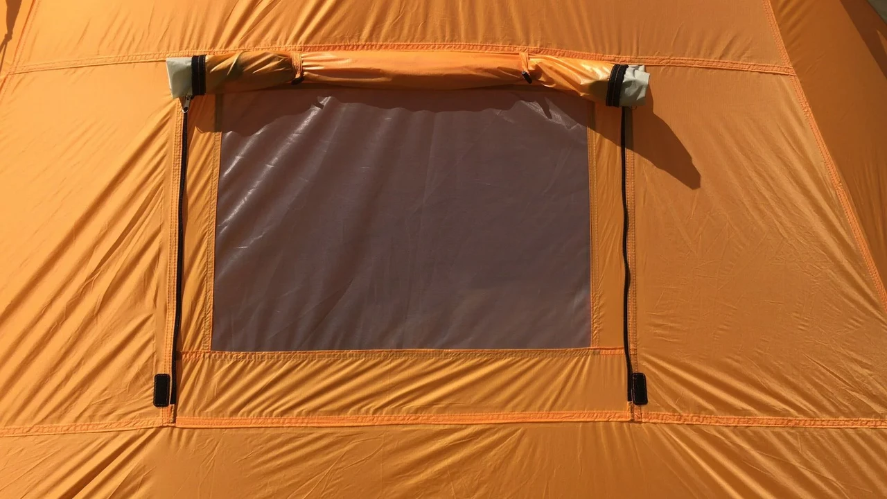 Туристическая палатка 3-х местная с алюминиевым каркасом MirCamping ART1017 (450х225х150 см) - фото 4 - id-p225427015