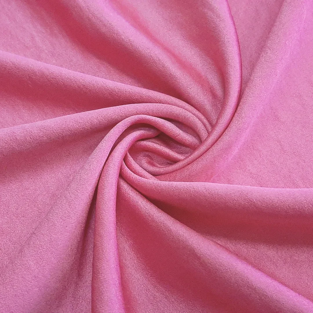 Ткань плательная (цвет розовый персик)