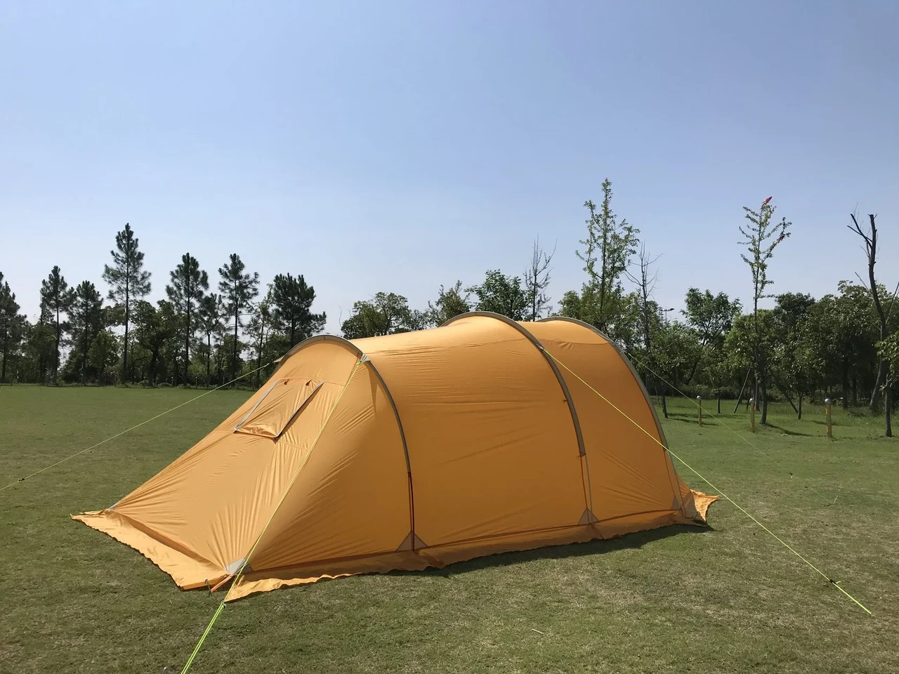 Туристическая палатка 3-х местная с алюминиевым каркасом MirCamping ART1017 (450х225х150 см) - фото 8 - id-p225427533