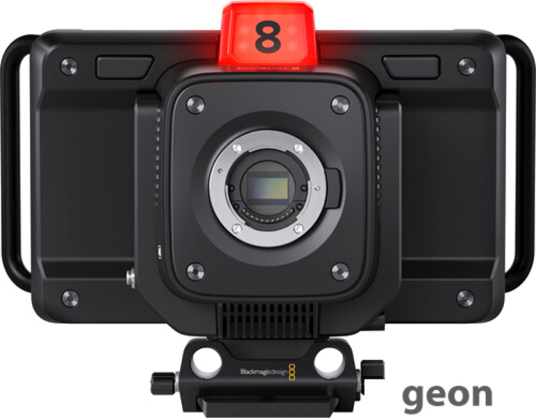 Видеокамера BlackmagicDesign Studio Camera 4K Plus - фото 2 - id-p225428212