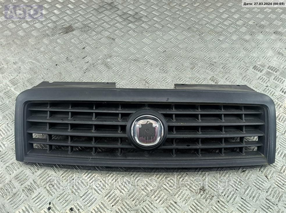 Решетка радиатора Fiat Doblo (2000-2010) - фото 1 - id-p225432825