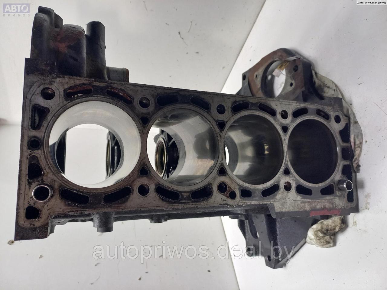 Блок цилиндров двигателя (картер) Opel Zafira A - фото 1 - id-p225466772