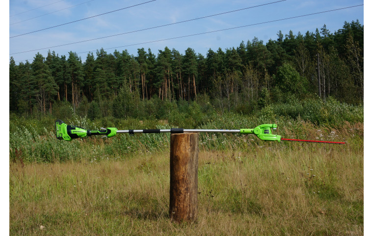 Кусторез штанговый аккумуляторный GreenWorks G40PHА 40В (в комплекте с АКБ 2 а/ч и ЗУ) - фото 4 - id-p225463258