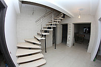 Модульная лестница в дом на 15 ступеней с ограждением из нержавейки., фото 1