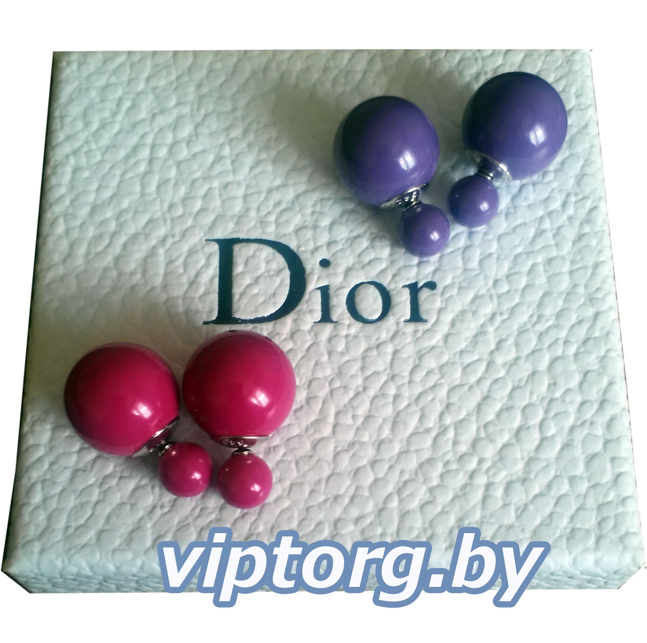 Серьги-пусеты Диор шарики. Mise en Dior . Модель 2 - фото 4 - id-p225498314
