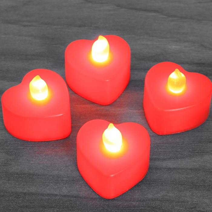 Набор декоративных свечек 3,8х4 см, 4 шт, с батарейкой - фото 1 - id-p225501402