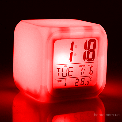 Часы будильник электронные настольные температура календарь 7 цветов свечения - фото 2 - id-p225499326