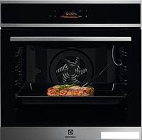 Электрический духовой шкаф Electrolux EOE8P39X