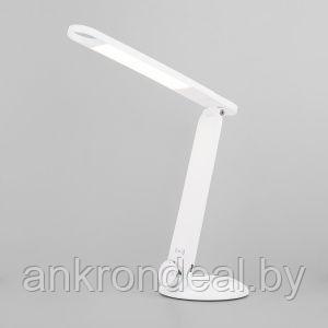 Светодиодная настольная лампа 80428/1 белый  Eurosvet