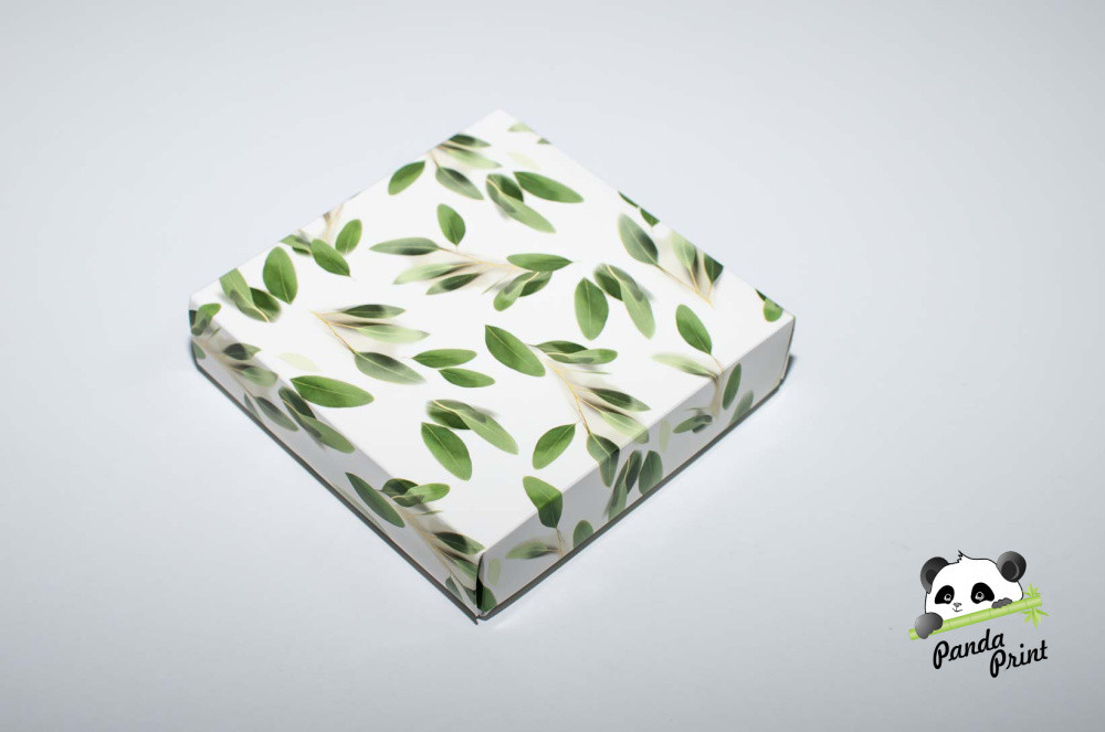 Коробка 150х150х40 Олива зеленая (белое дно)