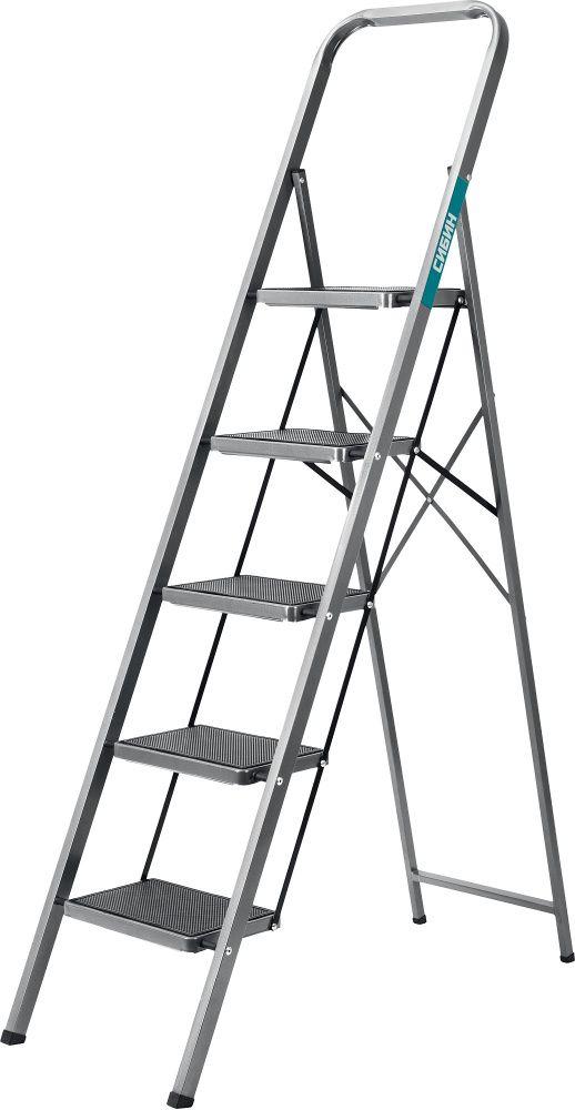 Сибин Лестница-стремянка стальная, 5 ступеней, 118см, с широкими обрез. ступенями (38807-05) СИБИН - фото 1 - id-p225567918
