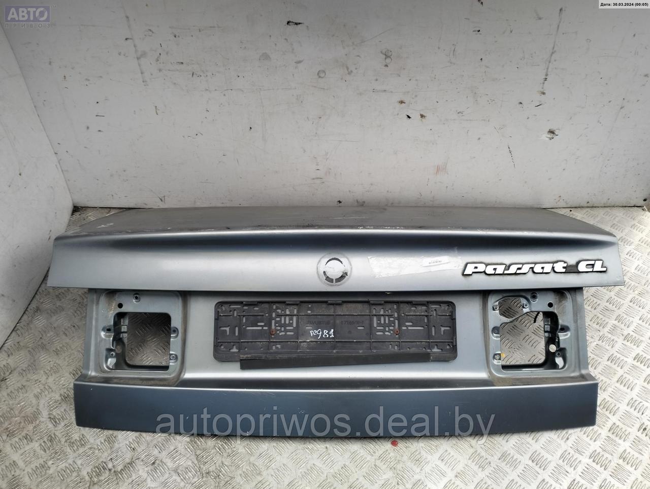 Крышка багажника (дверь задняя) Volkswagen Passat B4 - фото 1 - id-p223904098