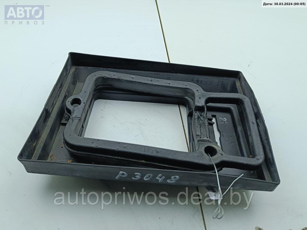 Корпус салонного фильтра Volkswagen Passat B4 - фото 2 - id-p225601234