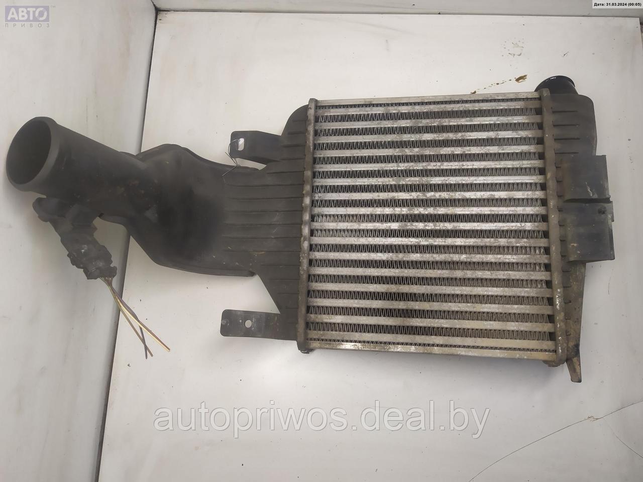 Радиатор интеркулера Opel Zafira B