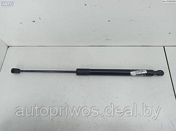 Амортизатор крышки (двери) багажника Audi Q3 8U (2011-2018)