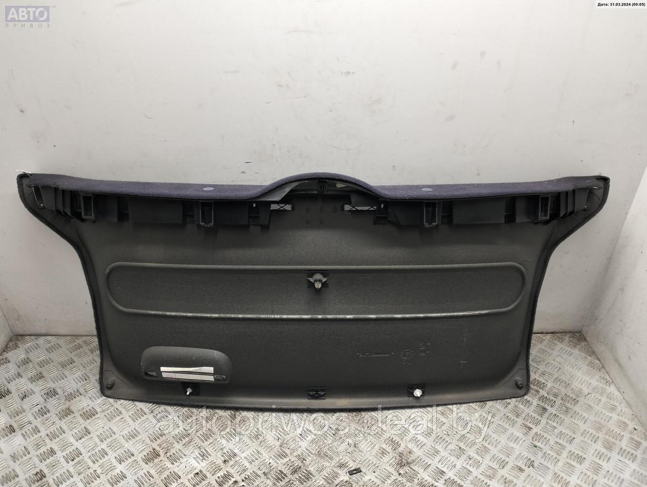 Обшивка крышки багажника Renault Espace 3 (1996-2002) - фото 2 - id-p225673790
