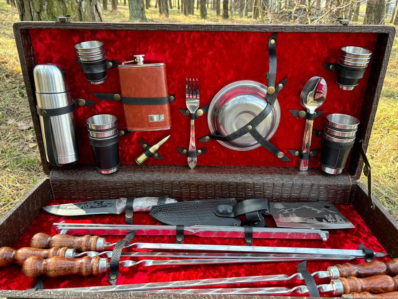 Набор для шашлыка и гриля в чемодане "Гюрза" Кизляр 37 предметов - фото 1 - id-p225741795
