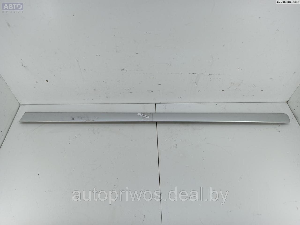 Молдинг двери передней левой Audi A8 D2 (1994-2002) - фото 1 - id-p225516308