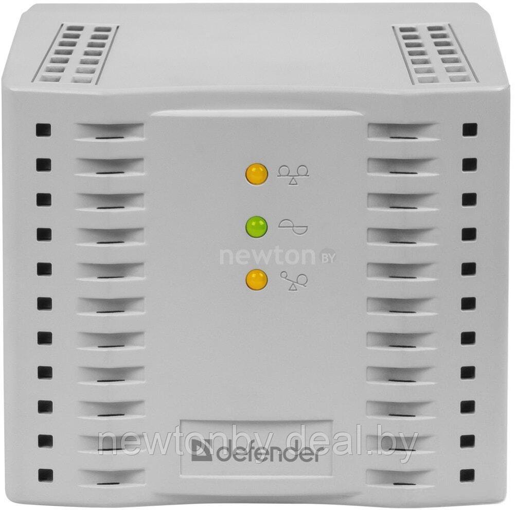 Стабилизатор напряжения Defender AVR PX 1500