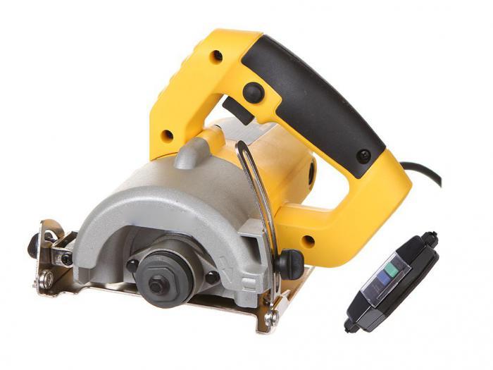 Плиткорез DeWalt DWC410