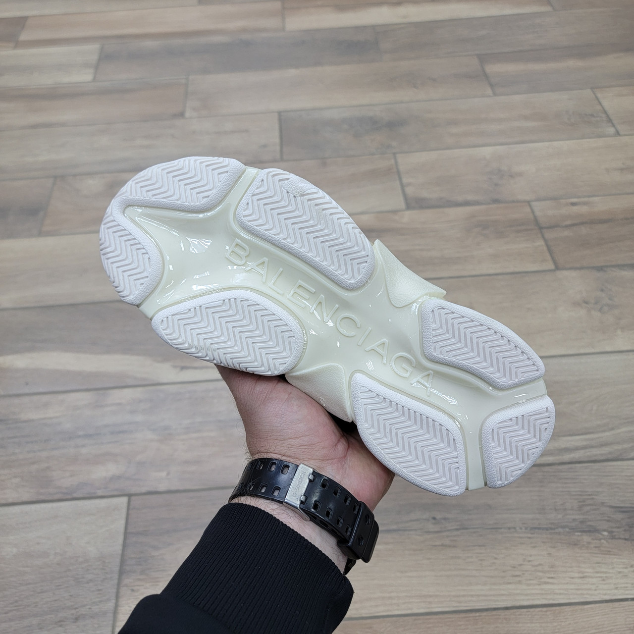 Кроссовки Balenciaga Triple S White - фото 5 - id-p74444973