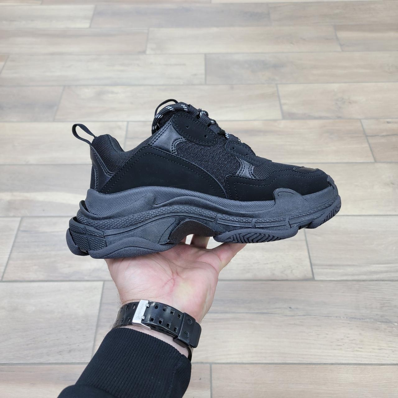 Кроссовки Balenciaga Triple S Full Black - фото 2 - id-p74445301