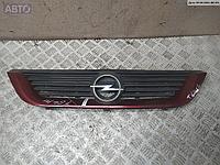 Решетка радиатора Opel Vectra B