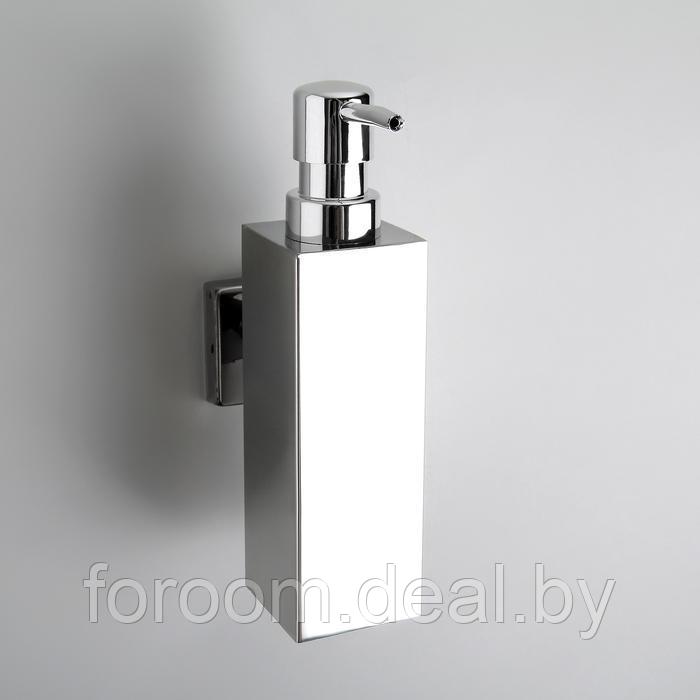 Дозатор для жидкого мыла 200 мл, настенный, квадратный СимаГлобал Металлик 4605626 - фото 1 - id-p225946619