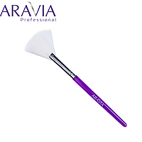 Кисть для нанесения косметических средств Aravia Professional