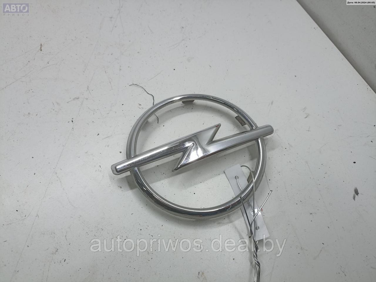 Эмблема Opel Combo C - фото 1 - id-p225965710