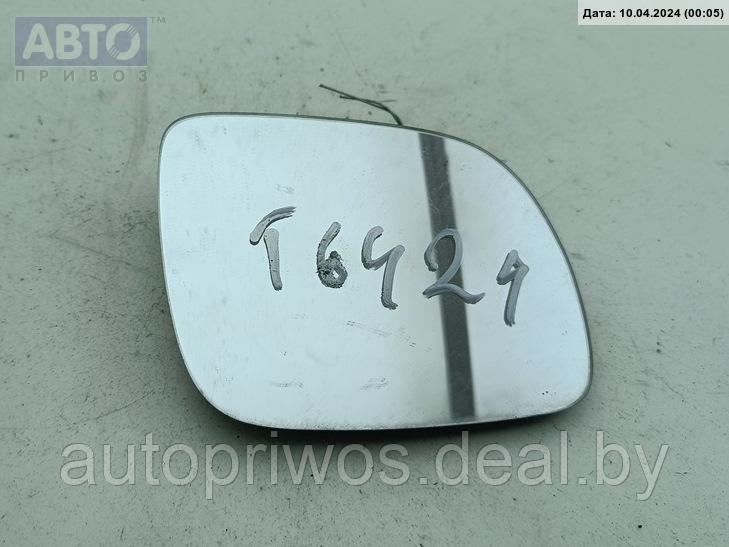 Стекло зеркала наружного правого Volkswagen Passat B5
