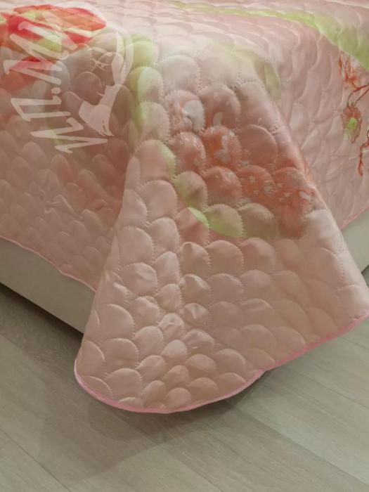 Покрывало на кровать диван 220х240 евро стеганое большое с розами 3D розовое шелковое атласное тонкое - фото 4 - id-p225926431
