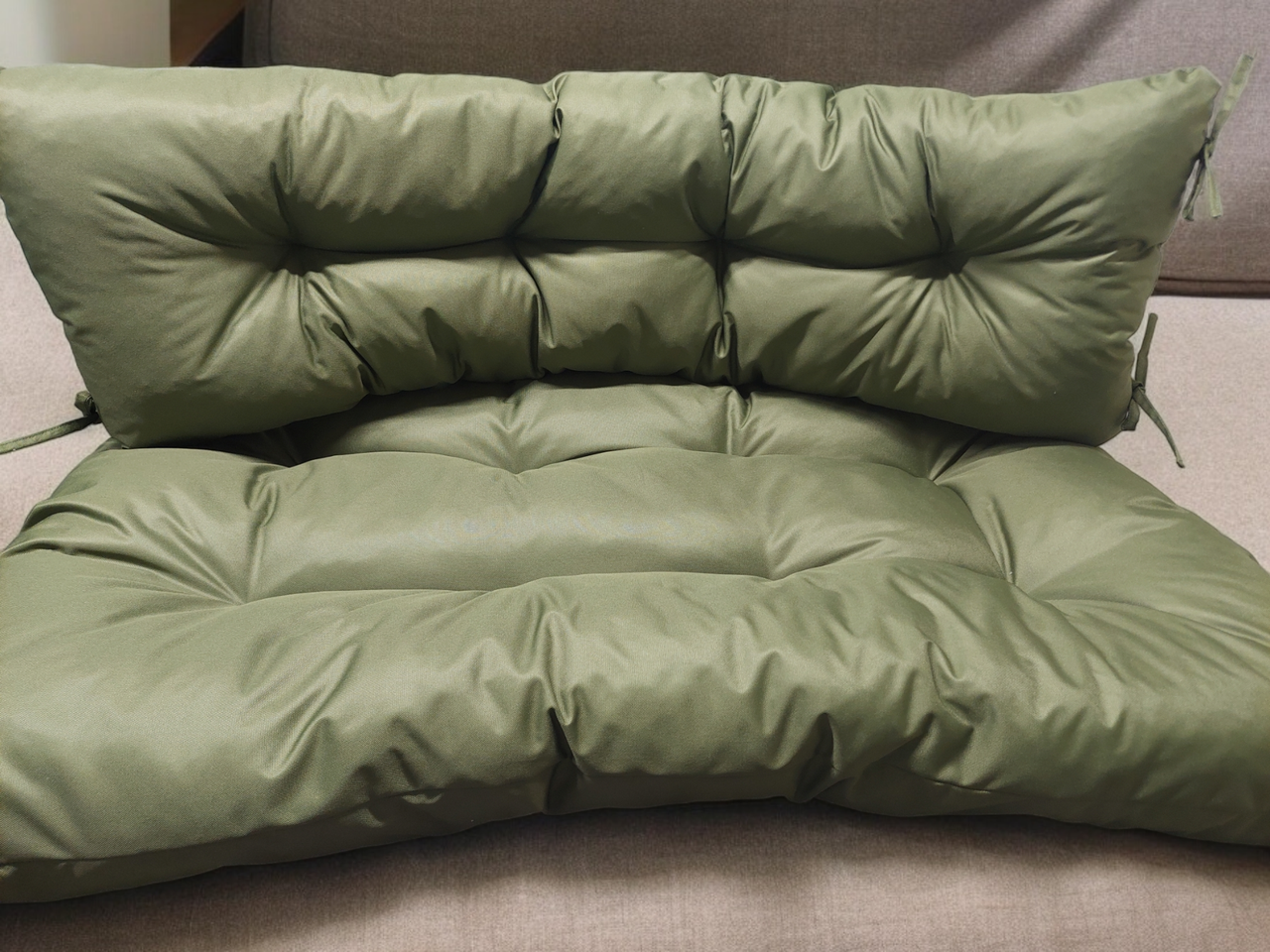Подушка на диван из поддонов - фото 2 - id-p226160273