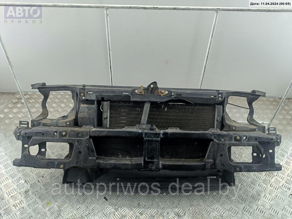 Рамка передняя (панель кузовная, телевизор) Volkswagen Golf-3 - фото 1 - id-p226168860