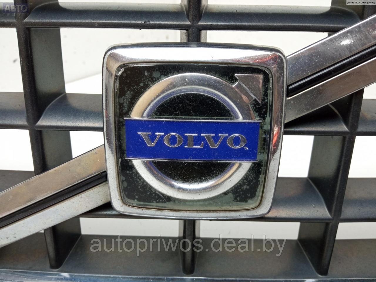 Решетка радиатора Volvo S60 - фото 2 - id-p226168897