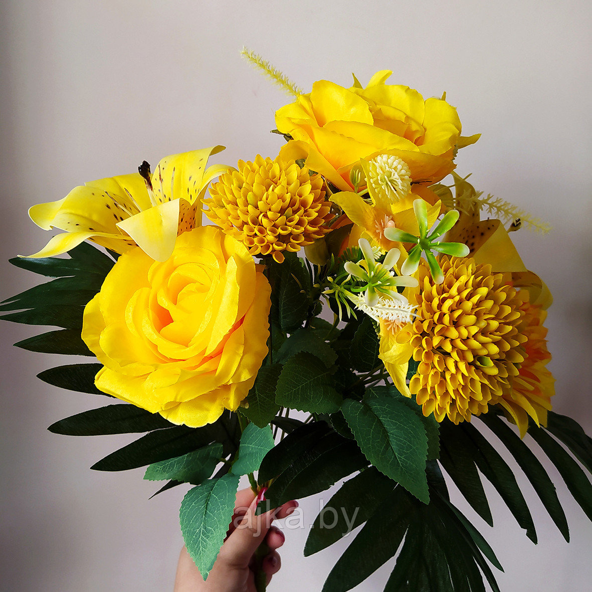 Букет с латексными лилиями 47 см, желтый - фото 9 - id-p226199324